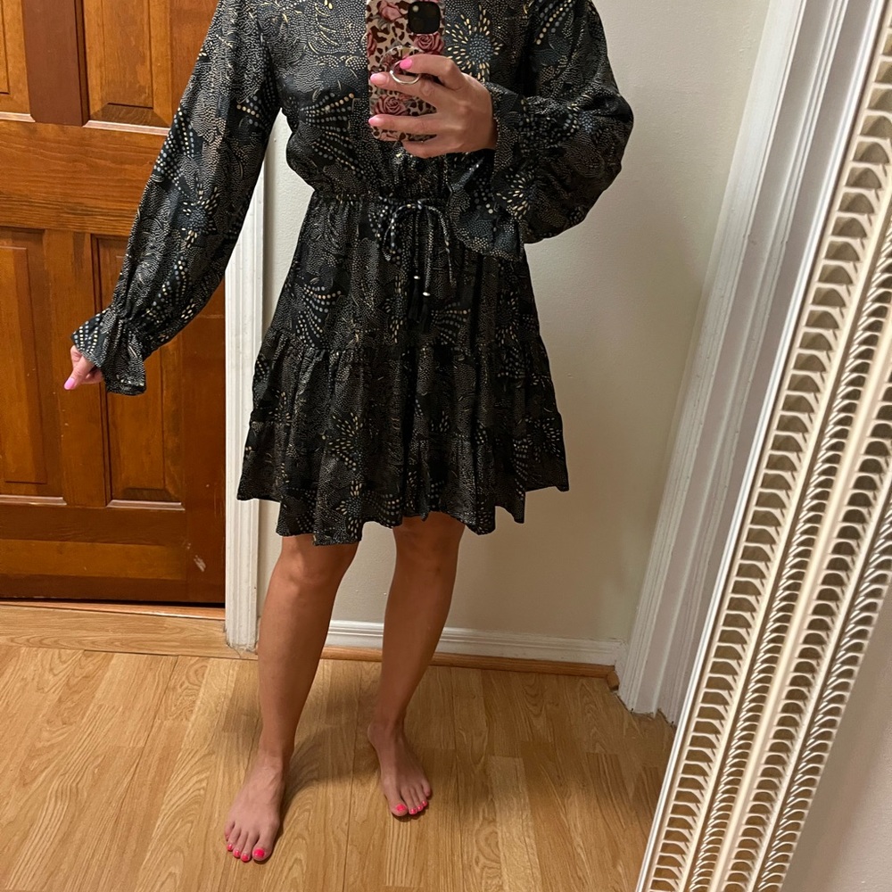 Black Intricate Designed Pleated Long Sleeve Cocktail Dress
